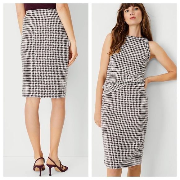 Ann Taylor XXSP Houndstooth Knit Pencil Skirt - Picture 2 of 2